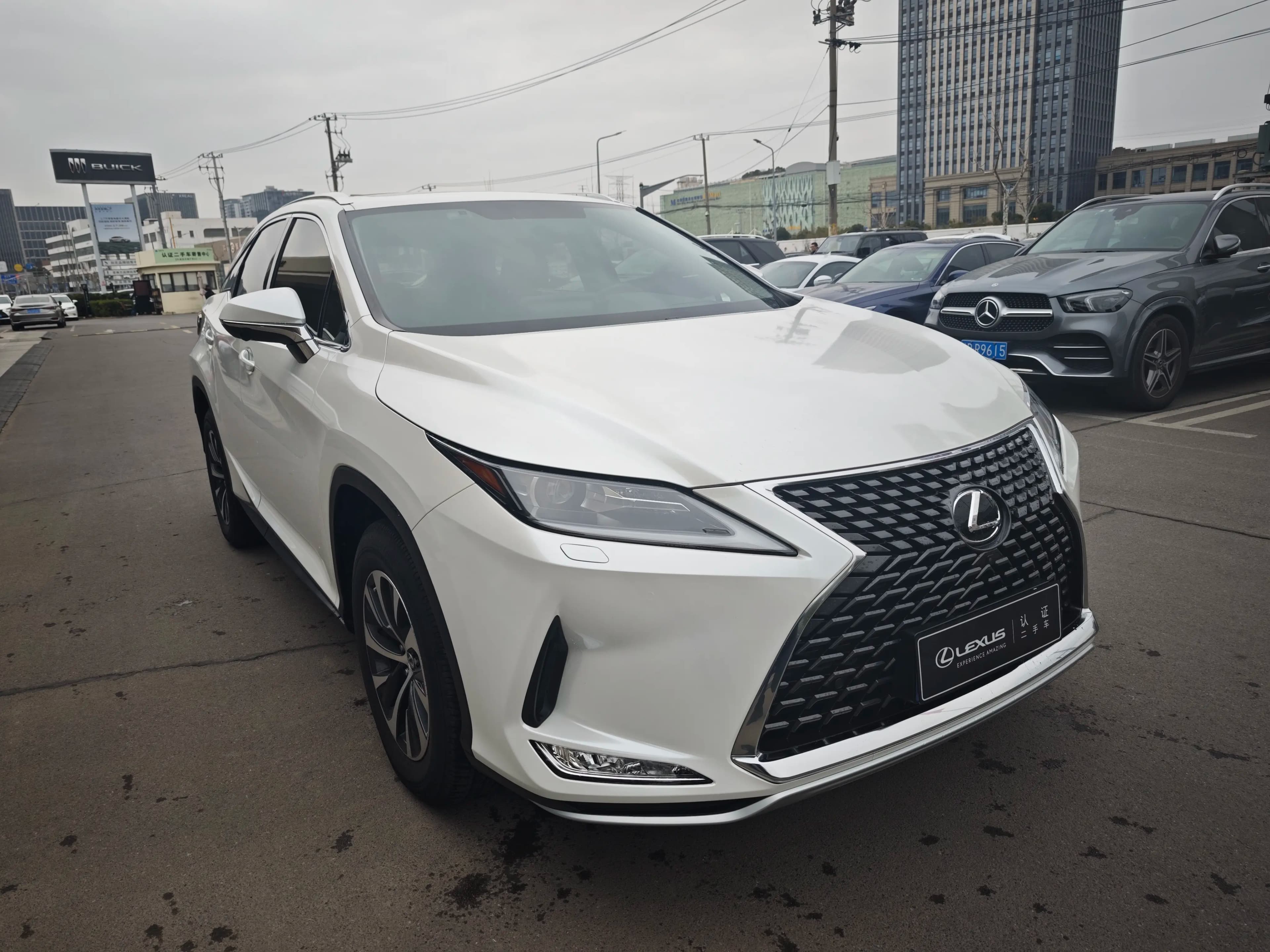 Lexus RX 2021 г. 65655 км. — фото 3