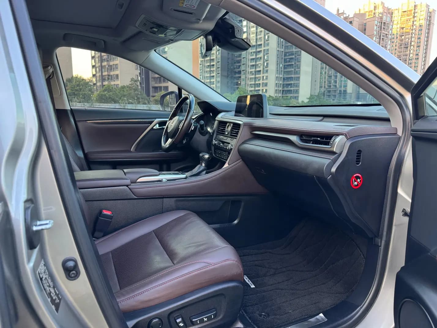 Lexus RX 2022 г. 120054 км. — фото 6