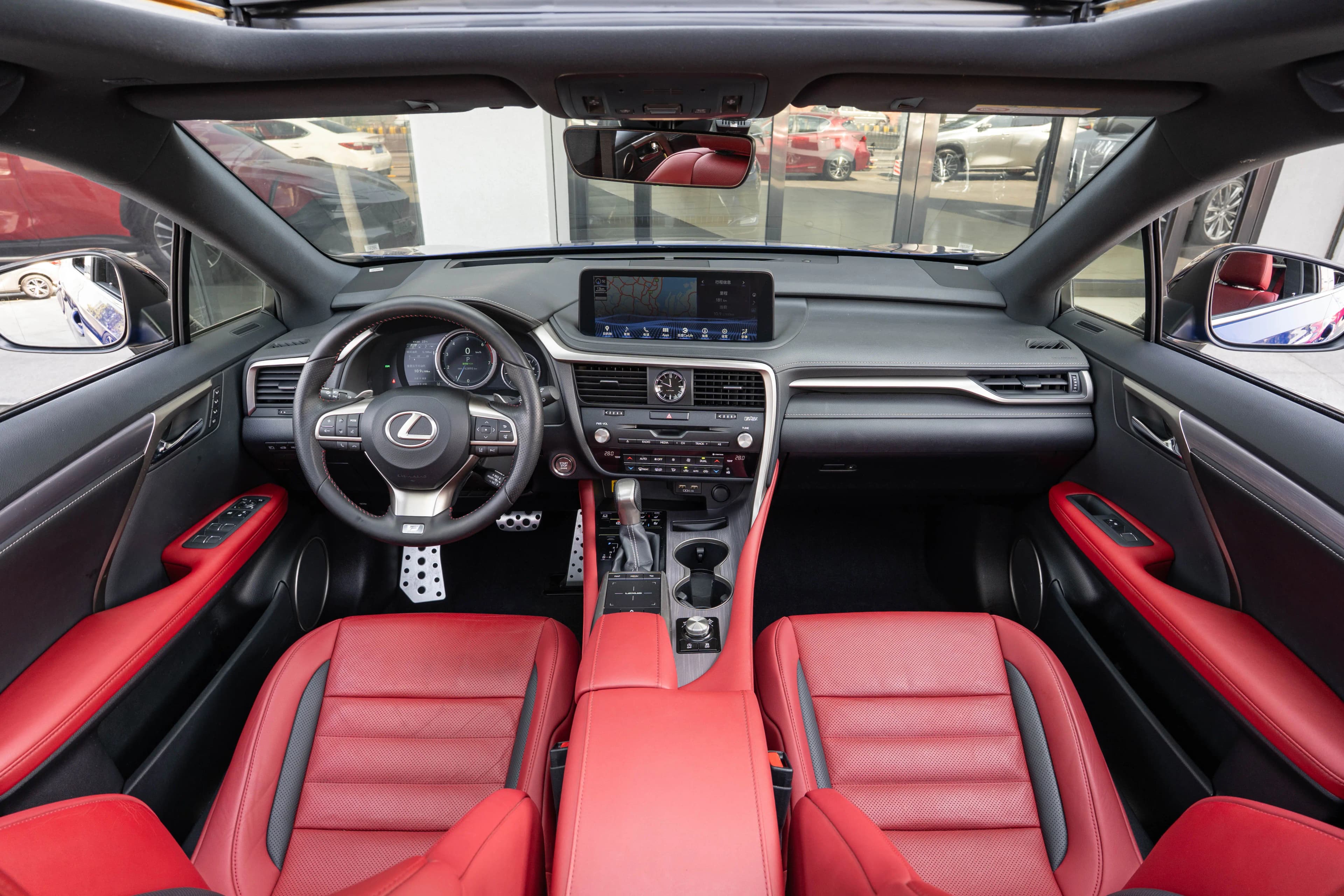 Lexus RX 2022 г. 62853 км. — фото 15