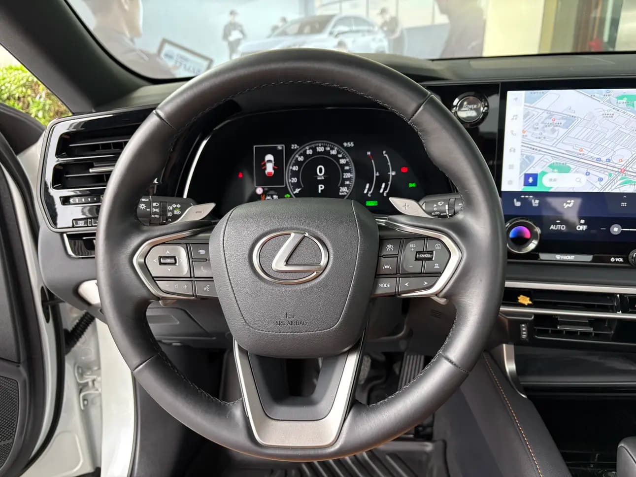 Lexus RX 2024 г. 25051 км. — фото 5