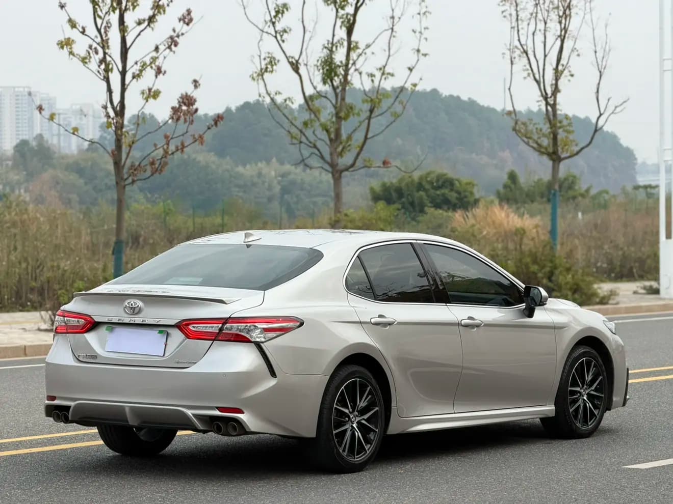 Toyota Camry 2023 г. 36092 км. — фото 7