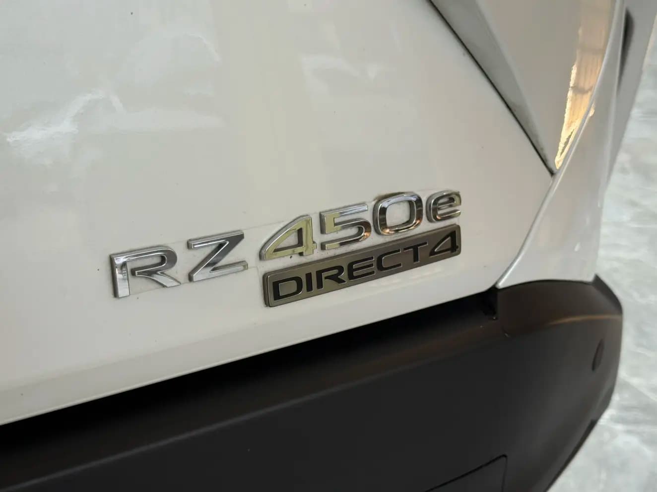 Lexus RZ 2024 г. 43100 км. — фото 5