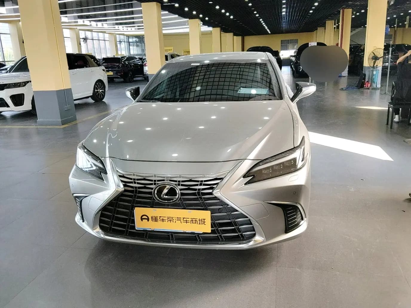 Lexus ES 2025 г. 5732 км. — фото 2
