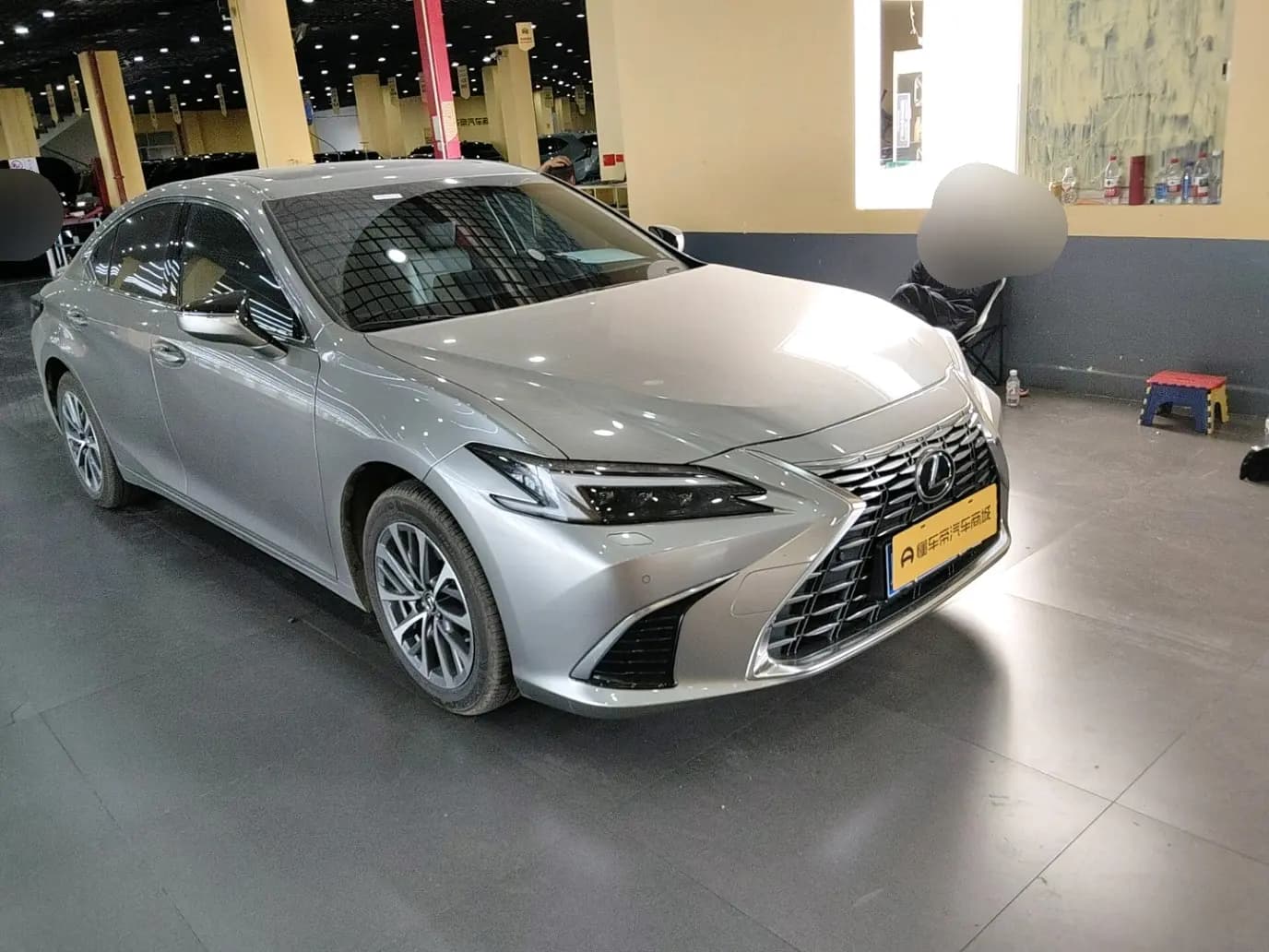 Lexus ES 2025 г. 5732 км. — фото 3