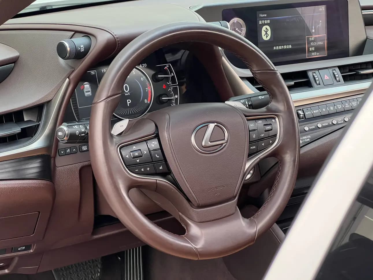 Lexus ES 2021 г. 69035 км. — фото 20