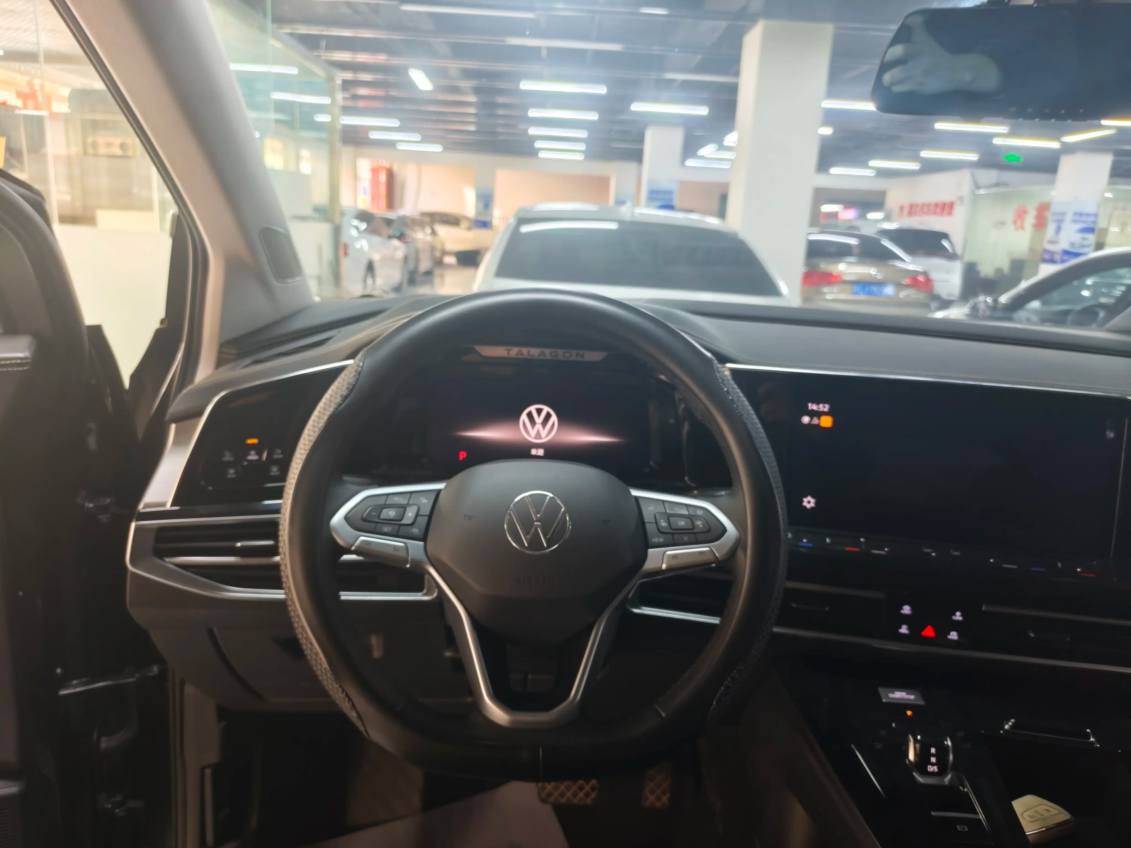 Volkswagen Talagon 2023 г. 31492 км. — фото 13