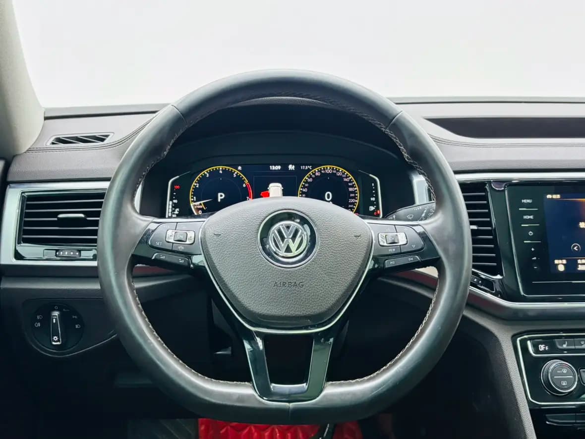 Volkswagen Teramont 2021 г. 149062 км. — фото 11