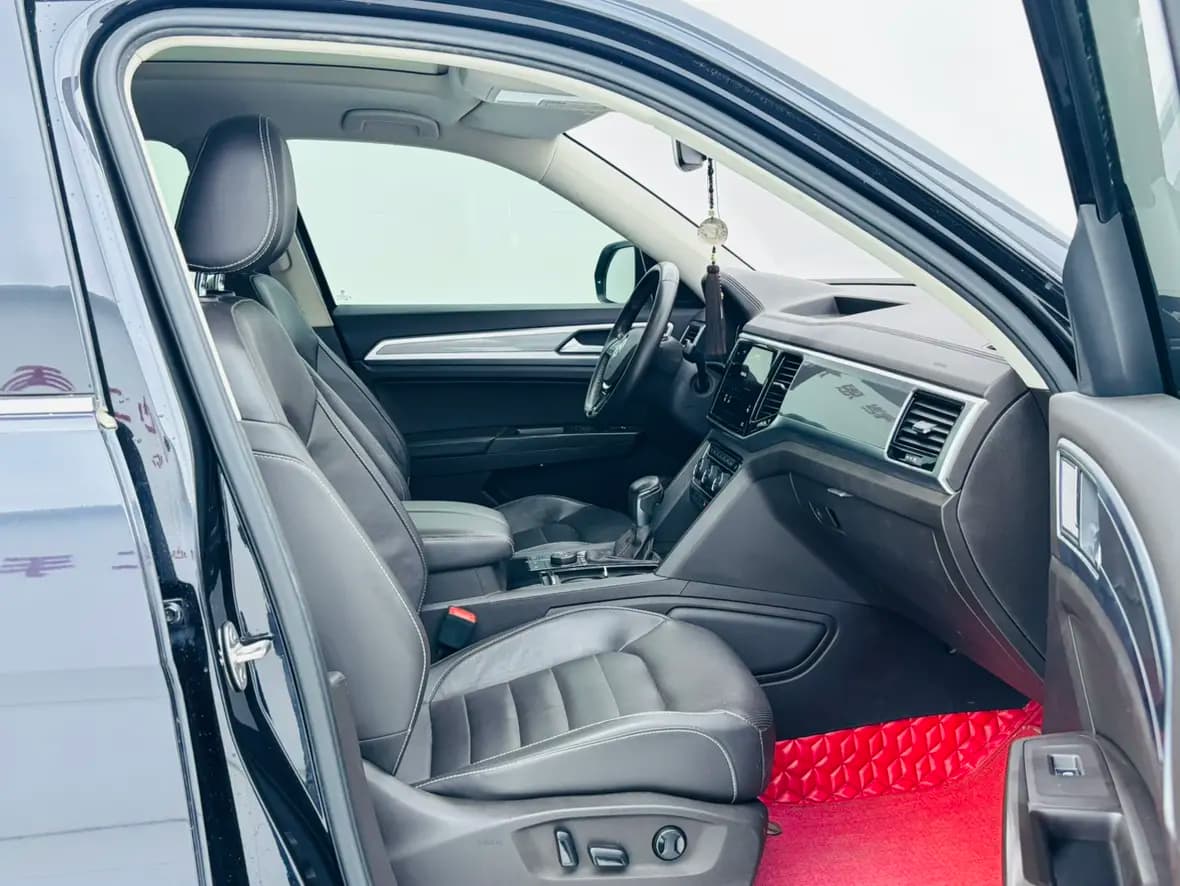 Volkswagen Teramont 2021 г. 149062 км. — фото 17