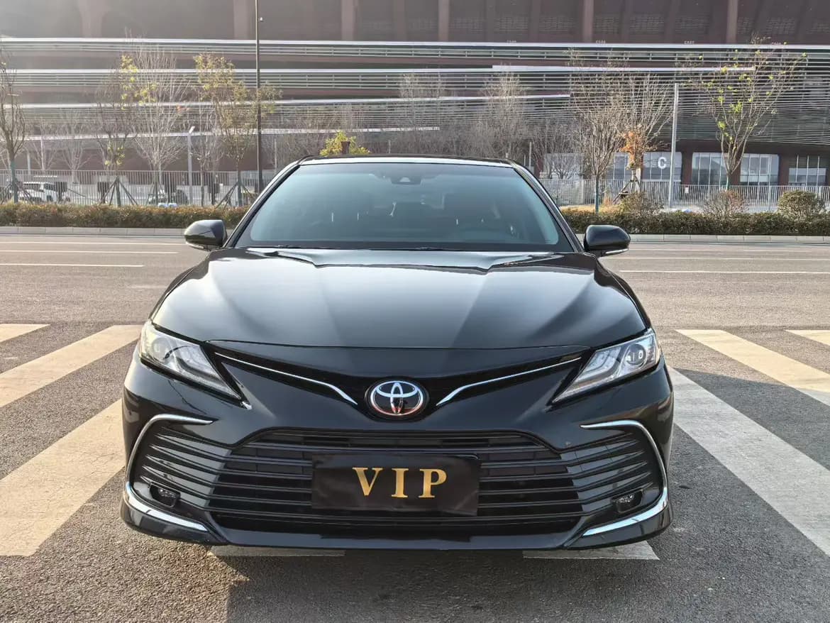 Toyota Camry 2021 г. 48094 км. — фото 2