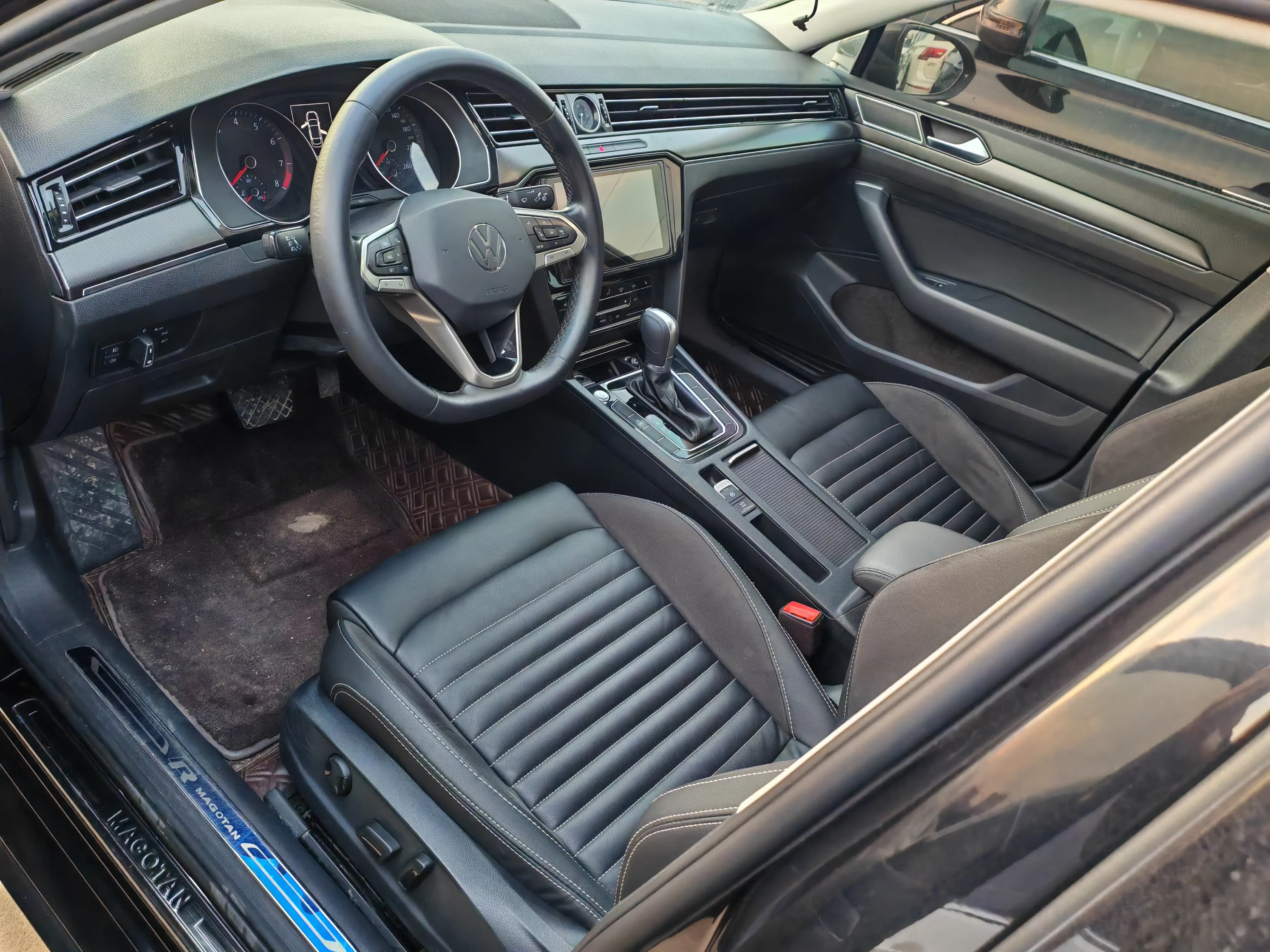 Volkswagen Magotan 2021 г. 48139 км. — фото 9