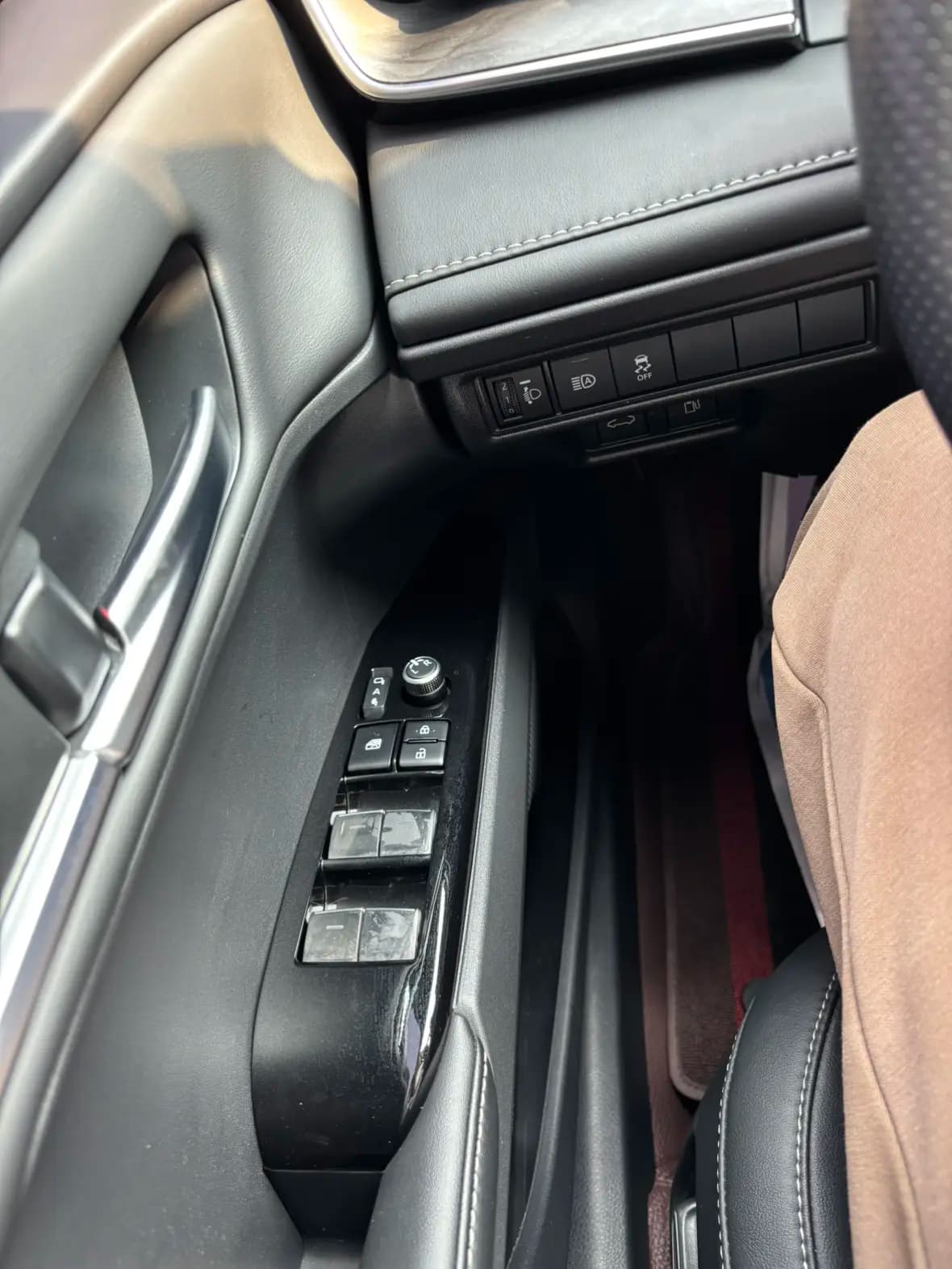 Toyota Camry 2025 г. 21995 км. — фото 18