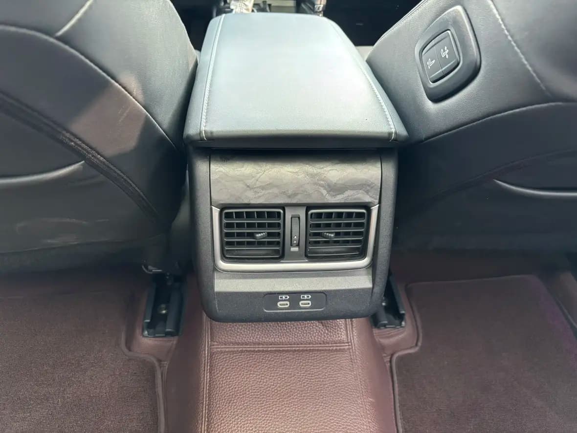 Toyota Camry 2025 г. 21995 км. — фото 9
