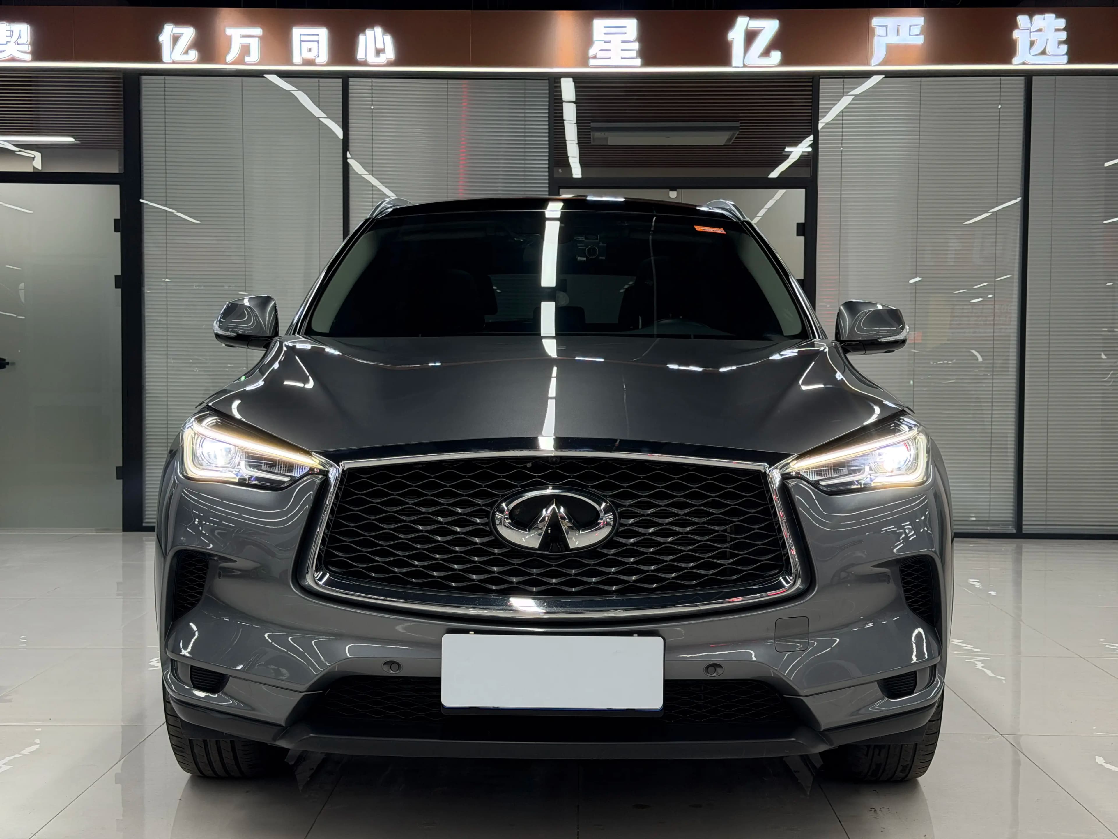 Infiniti QX50 2021 г. 87017 км. — фото 2