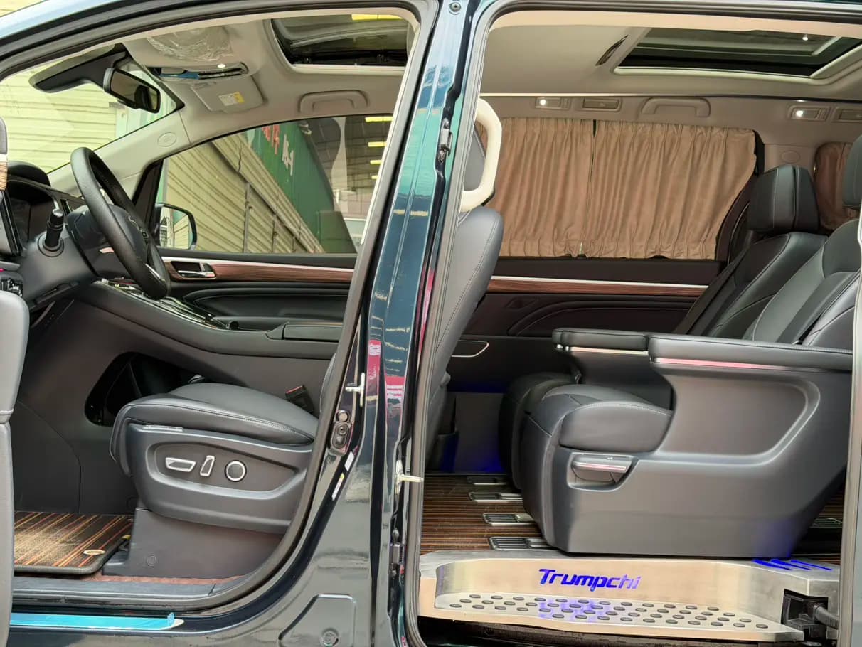 GAC Trumpchi M8 2022 г. 68013 км. — фото 20