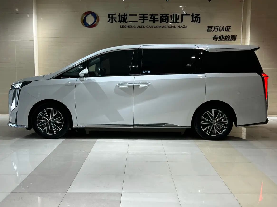 GAC Trumpchi M8 2023 г. 48037 км. — фото 4