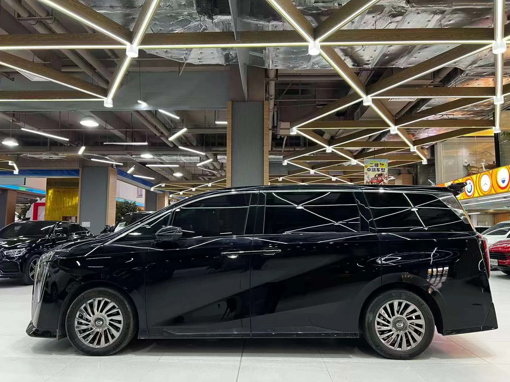 GAC Trumpchi M8 2024 г. 45040 км. — фото 3