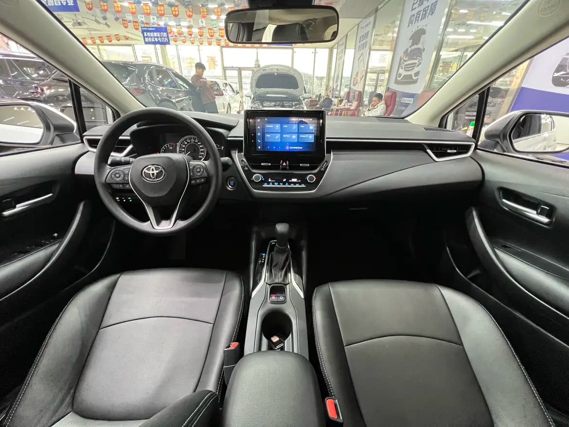 Toyota Corolla 2022 г. 25033 км. — фото 12