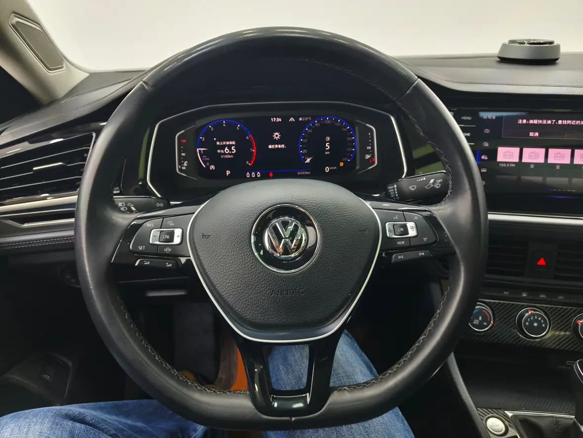 Volkswagen Sagitar 2022 г. 32079 км. — фото 12