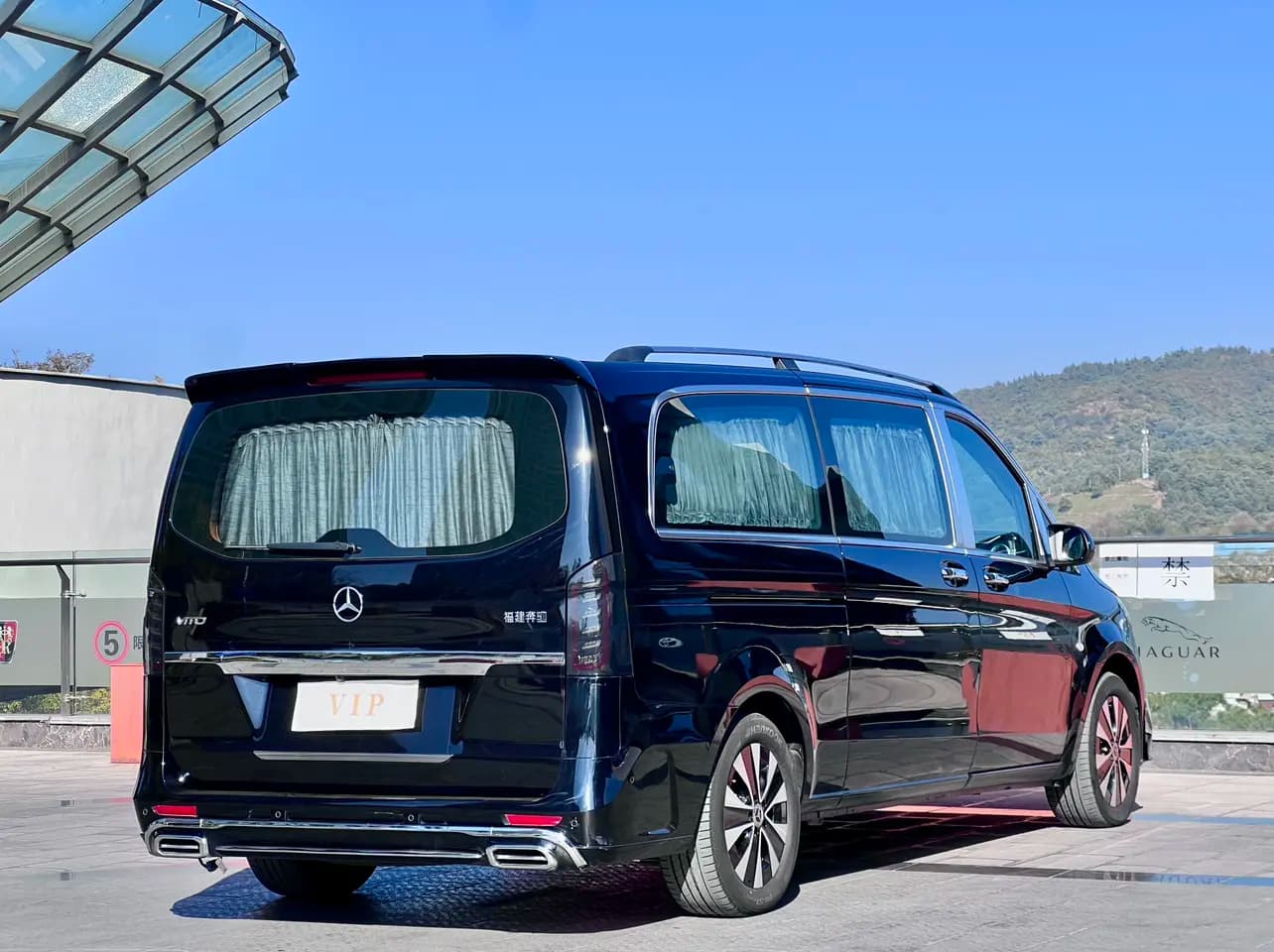 Mercedes-Benz Vito 2024 г. 40098 км. — фото 7