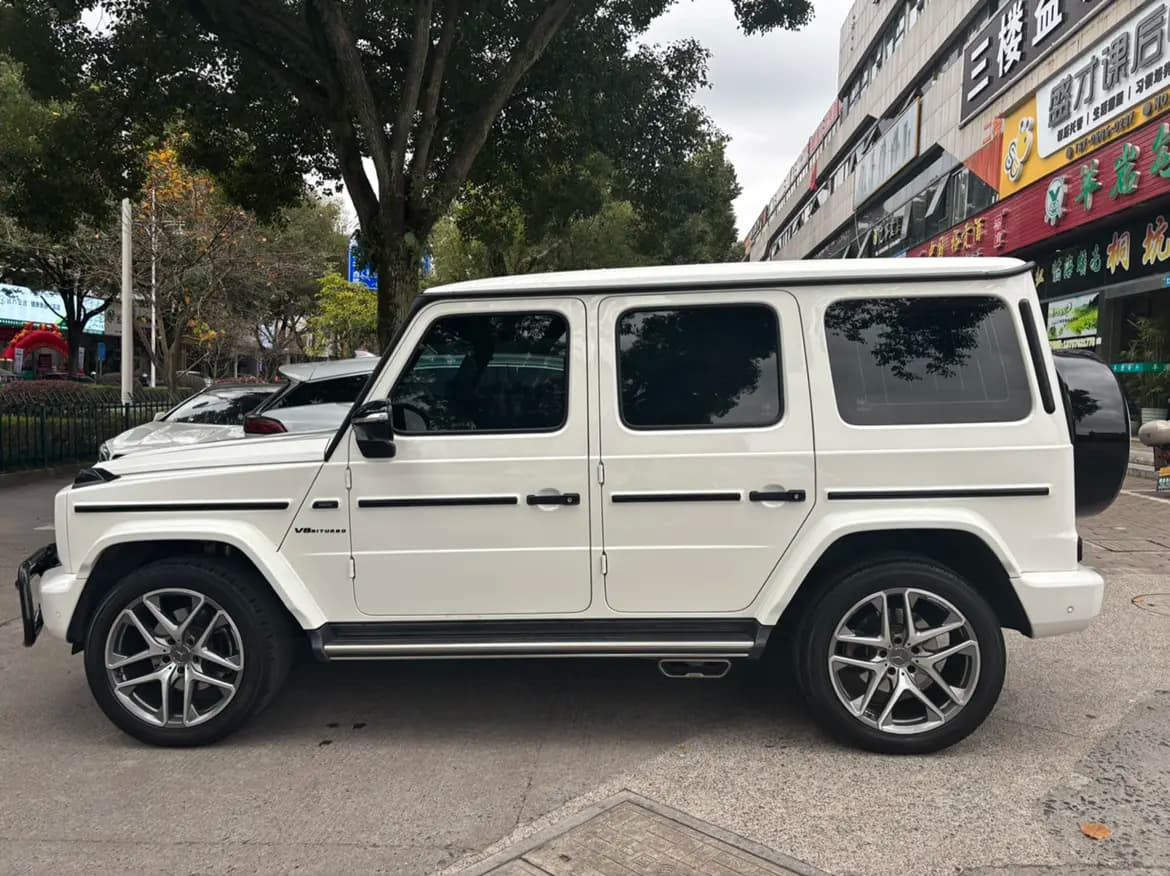 Mercedes-Benz Mercedes Benz G Class 2024 г. 31039 км. — фото 4
