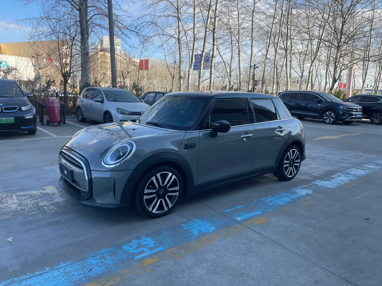 MINI 2021 г. 50000 км.