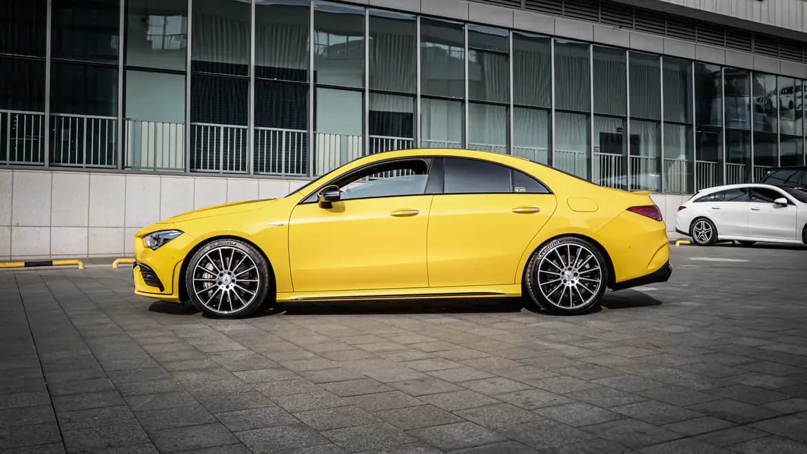 Mercedes-Benz Mercedes CLA AMG 2023 г. 58091 км. — фото 4