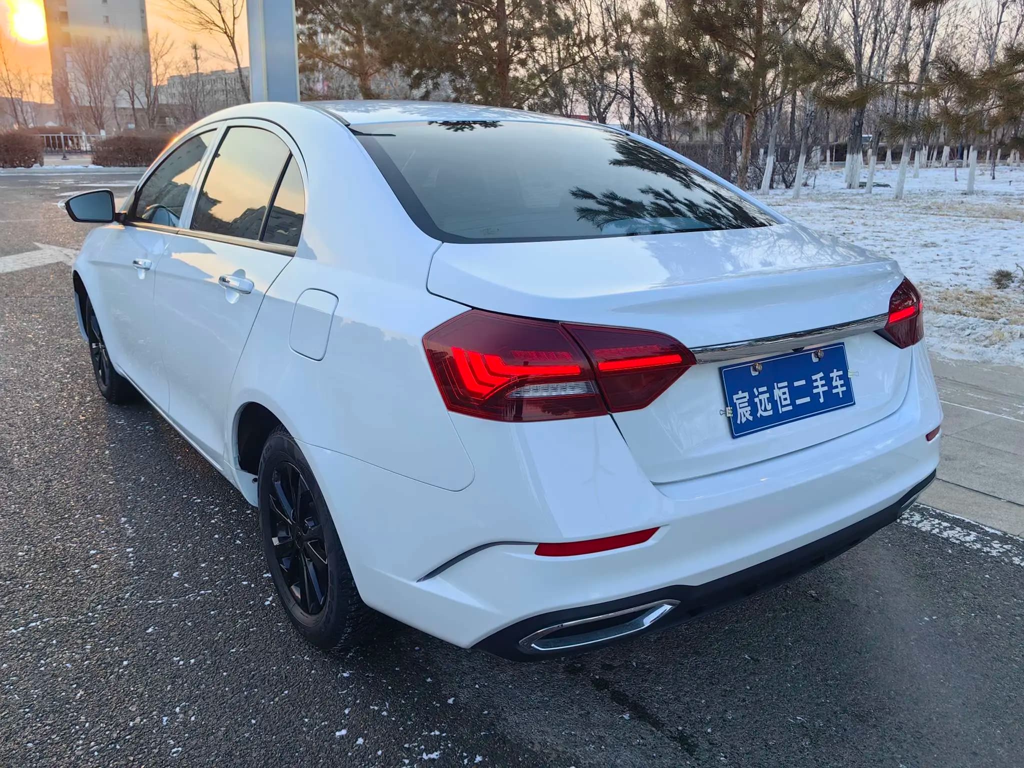 Geely Emgrand 2022 г. 48101 км. — фото 4