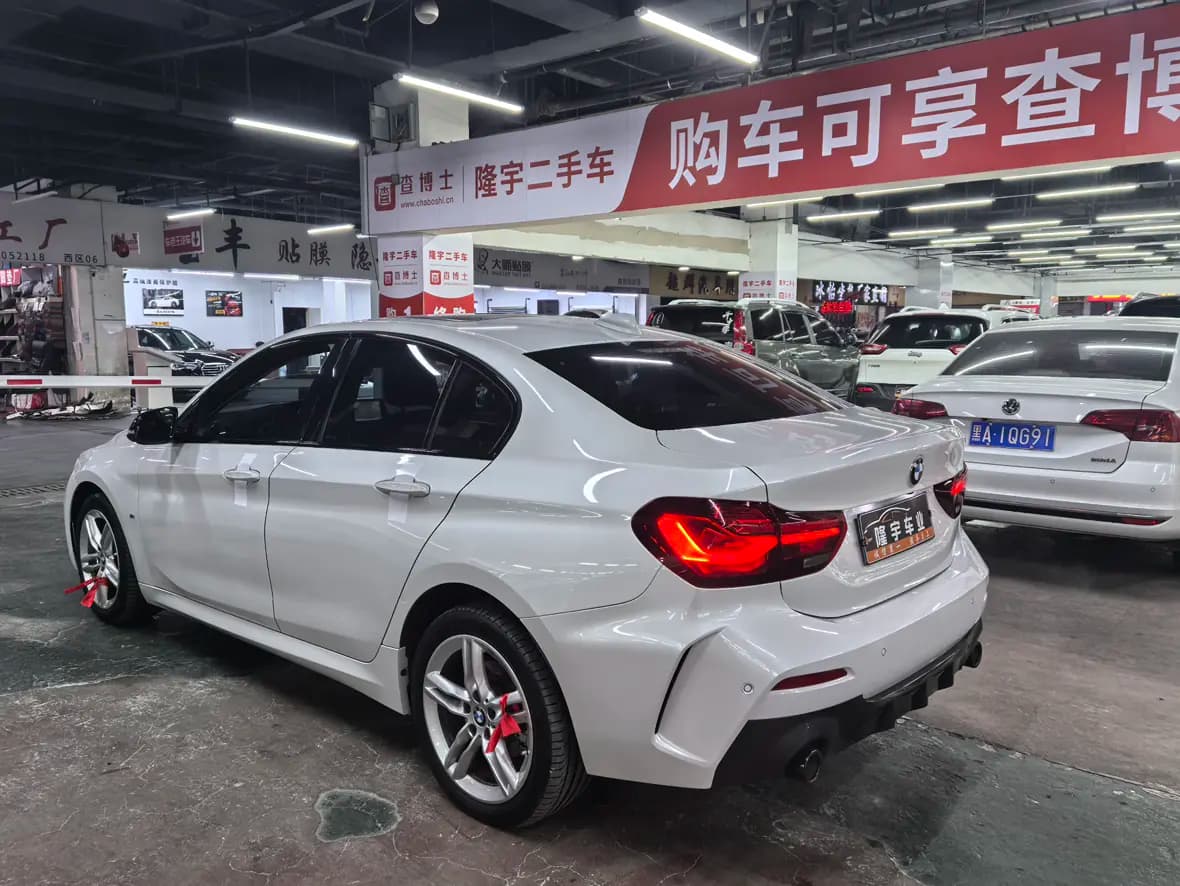 BMW 1 Series 2023 г. 34120 км. — фото 4