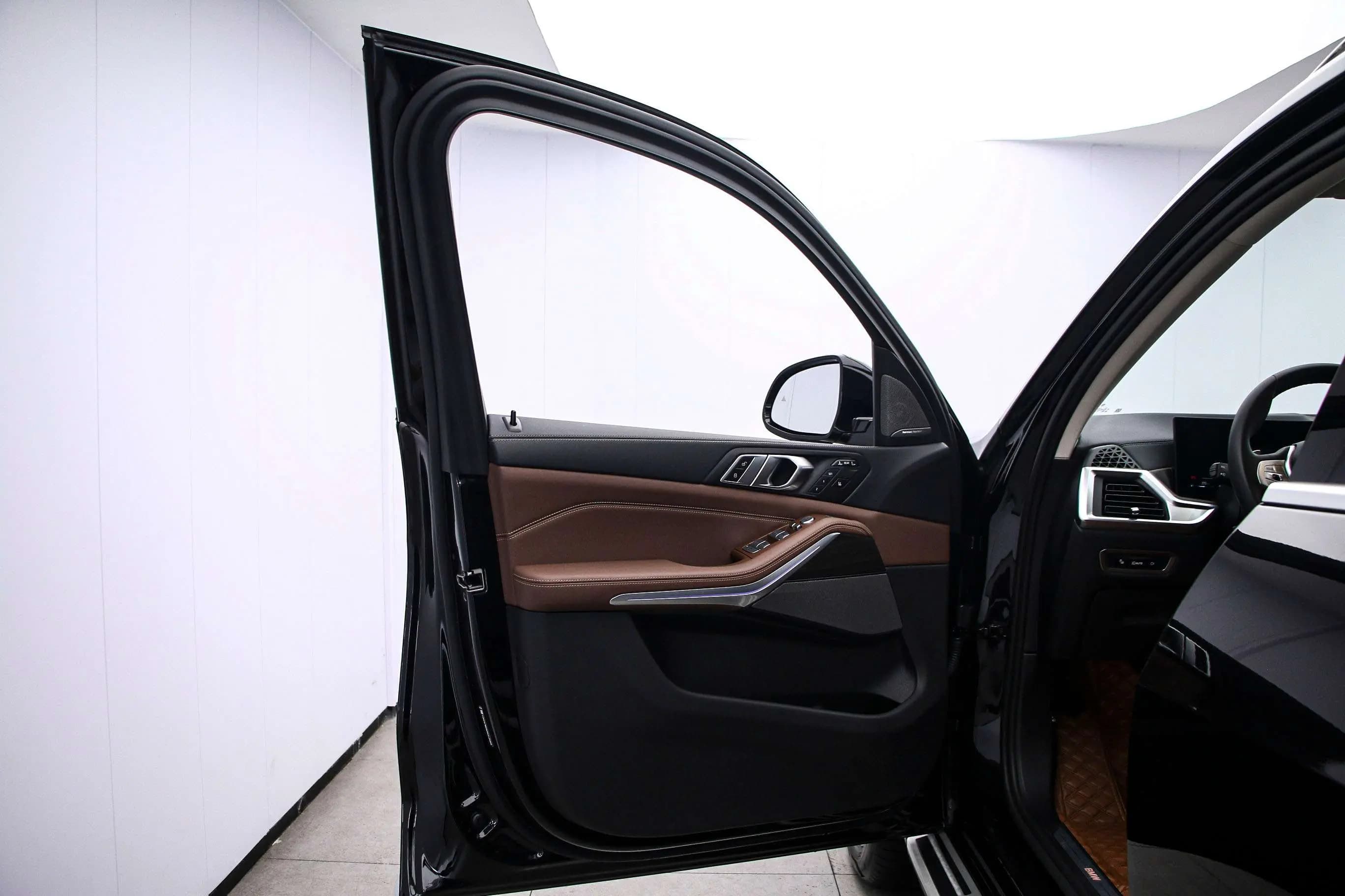 BMW X7 2024 г. 38091 км. — фото 16