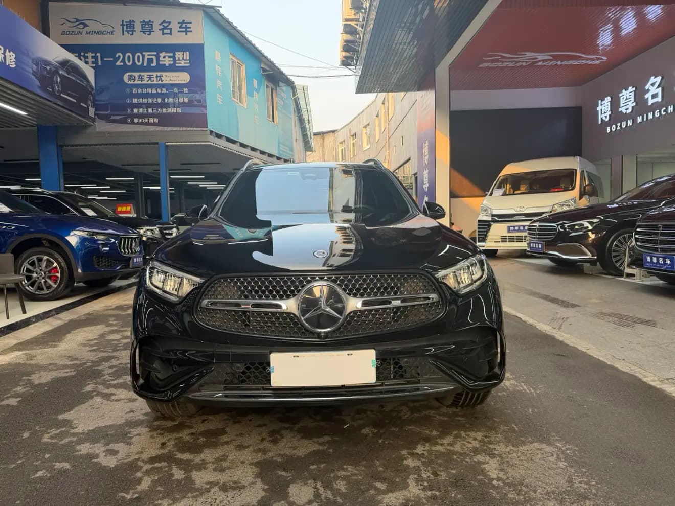 Mercedes-Benz GLC 2025 г. 23033 км. — фото 2