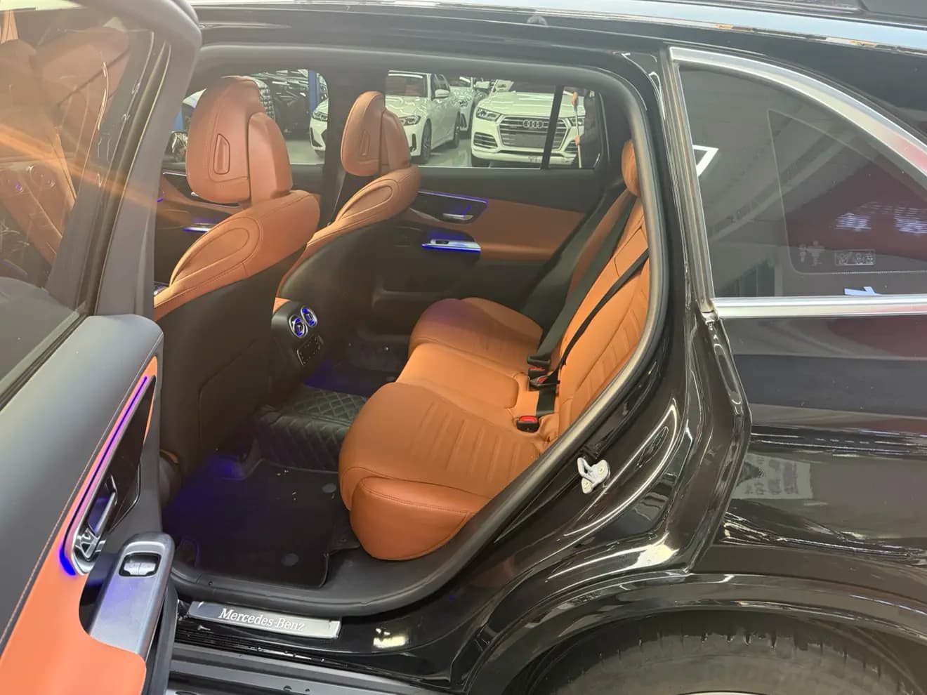 Mercedes-Benz GLC 2025 г. 23033 км. — фото 18