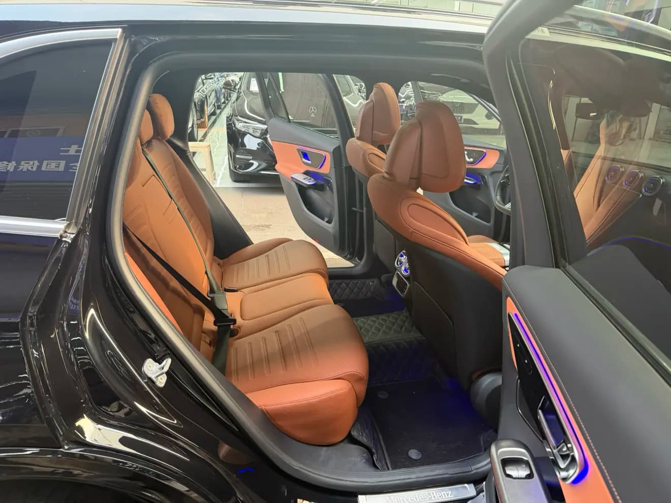 Mercedes-Benz GLC 2025 г. 23033 км. — фото 20