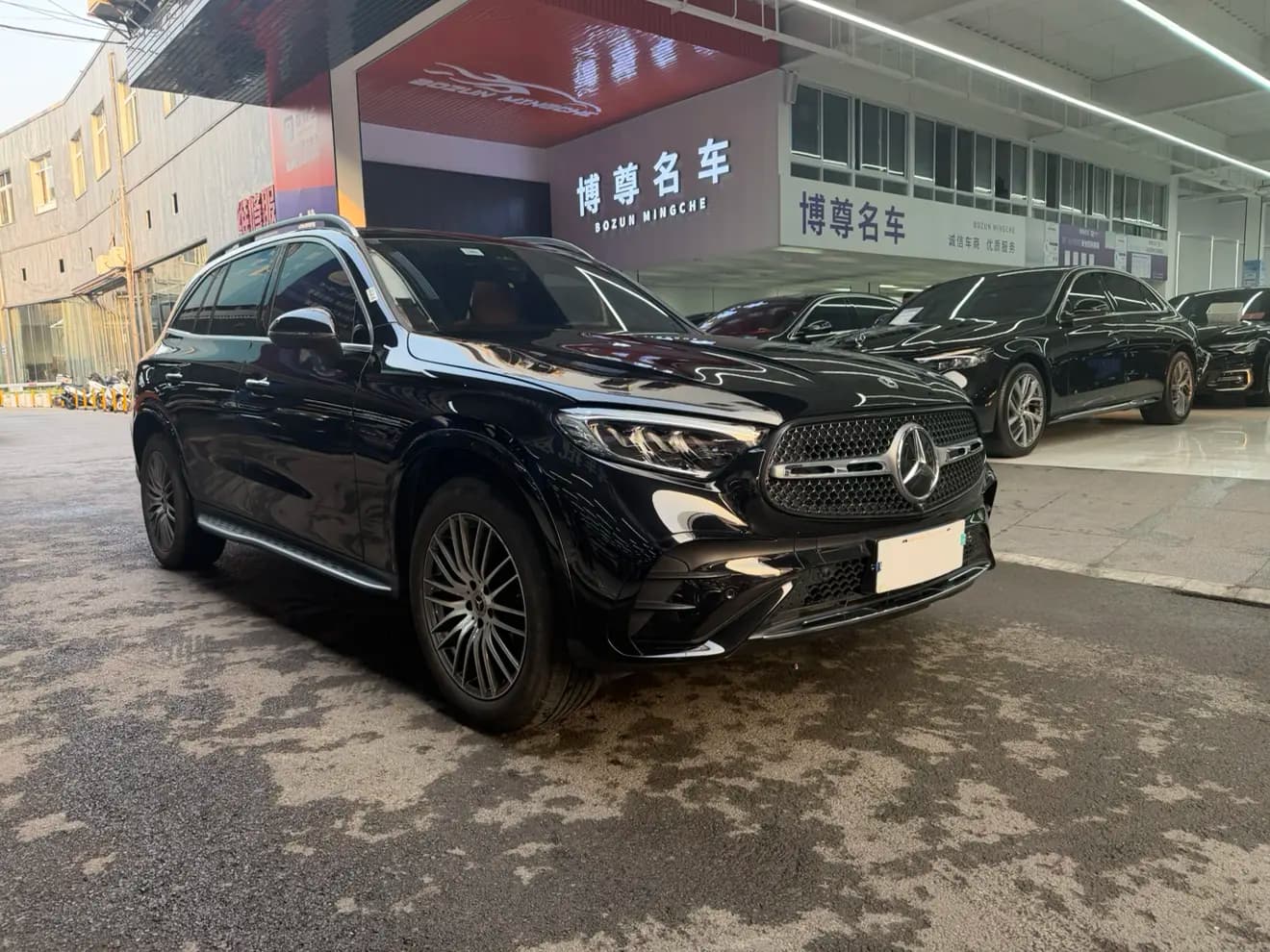 Mercedes-Benz GLC 2025 г. 23033 км. — фото 3