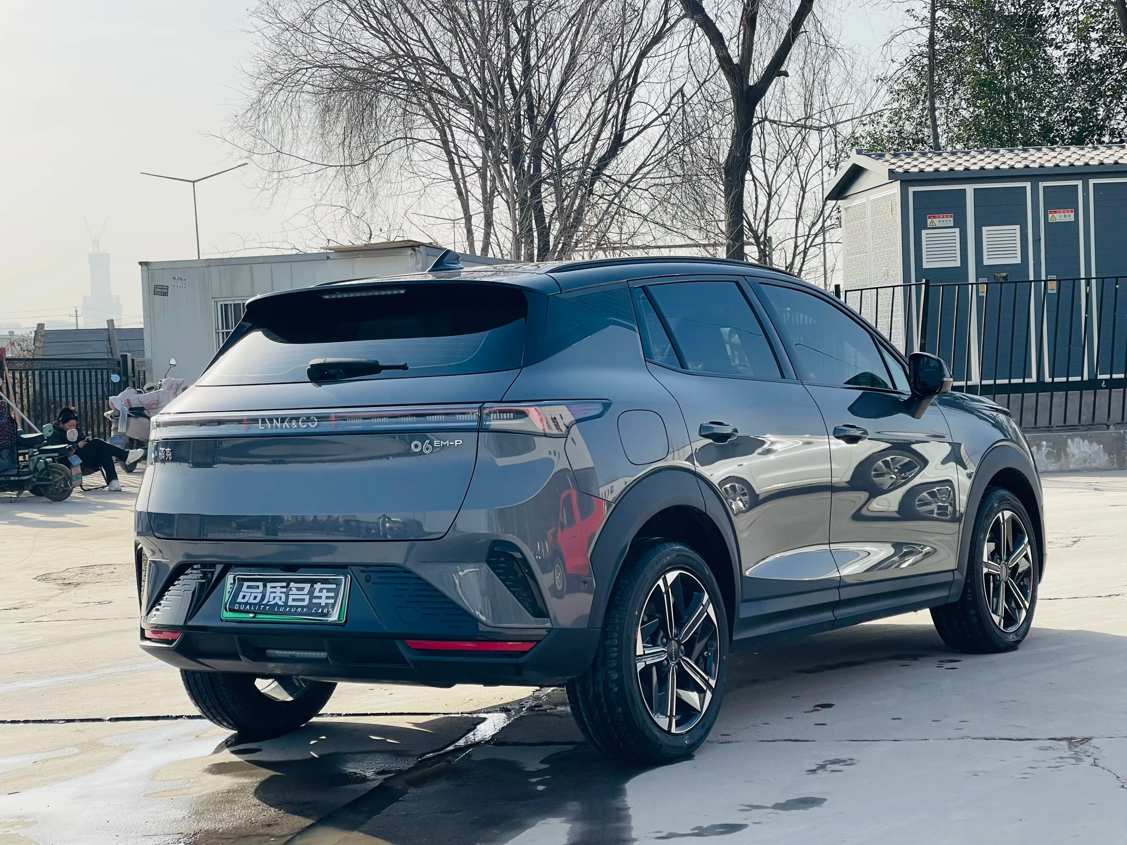 Lynk & Co 06 EM-P 2025 г. 5762 км. — фото 7