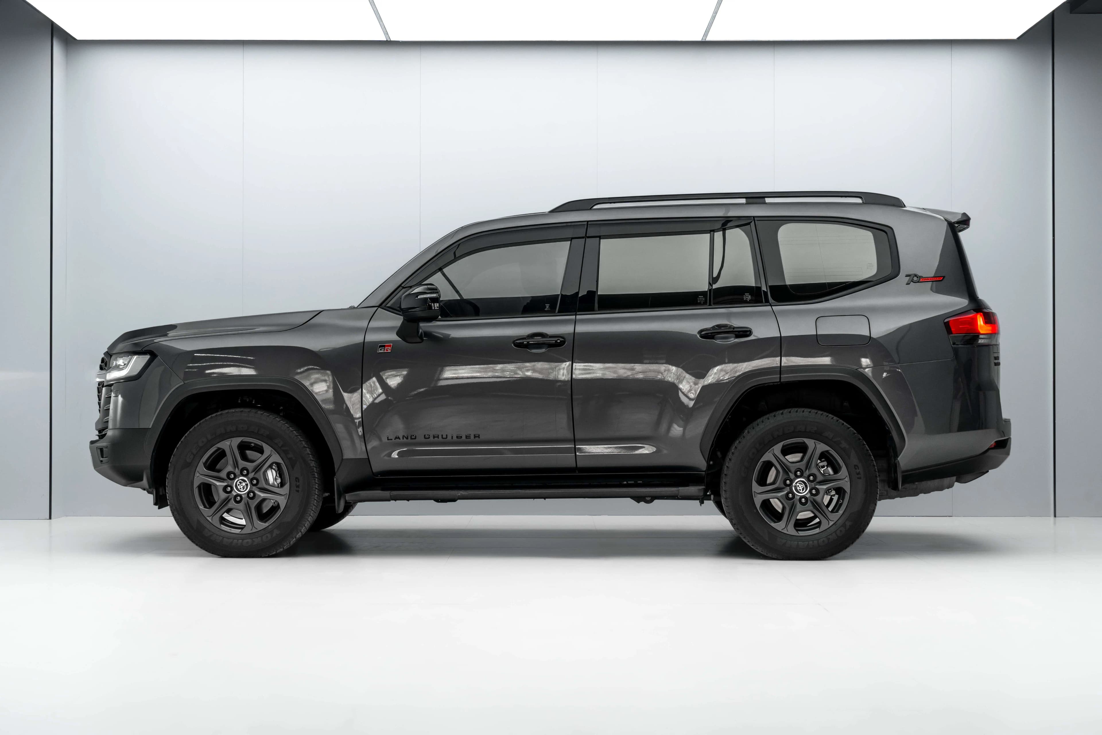 Toyota Land Cruiser 2024 г. 11095 км. — фото 4
