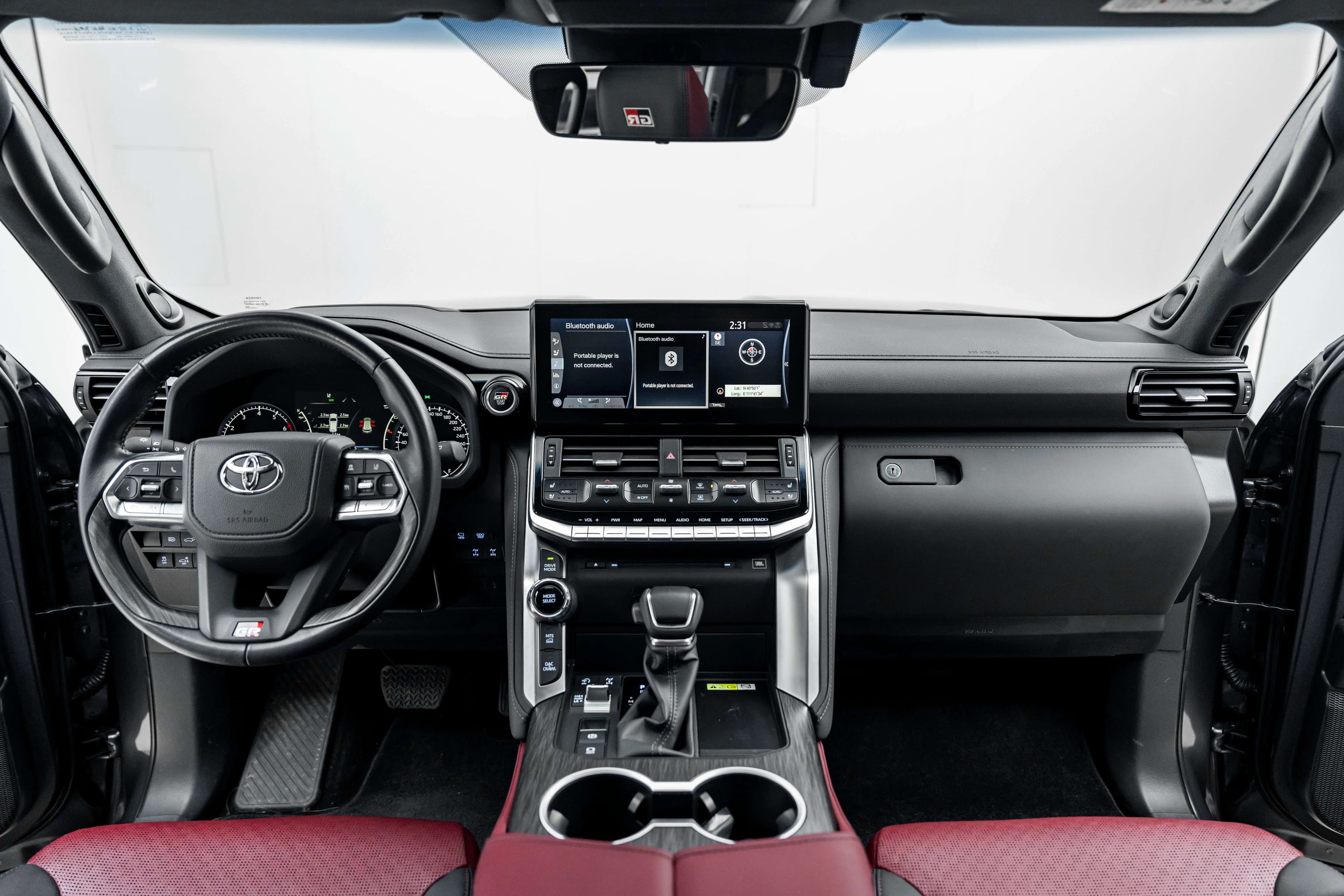 Toyota Land Cruiser 2024 г. 11095 км. — фото 33
