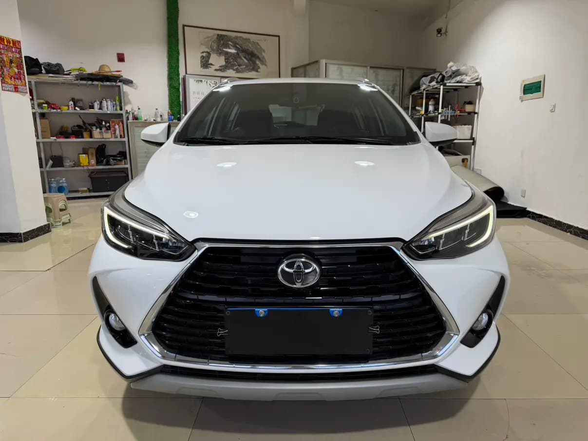 Toyota Yaris L 2022 г. 9010 км. — фото 2