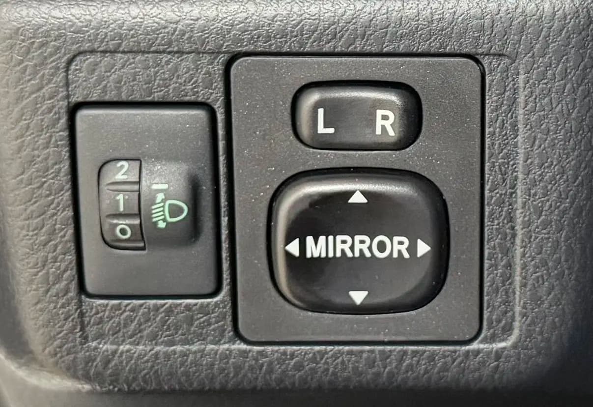 Toyota Yaris L 2022 г. 9010 км. — фото 13