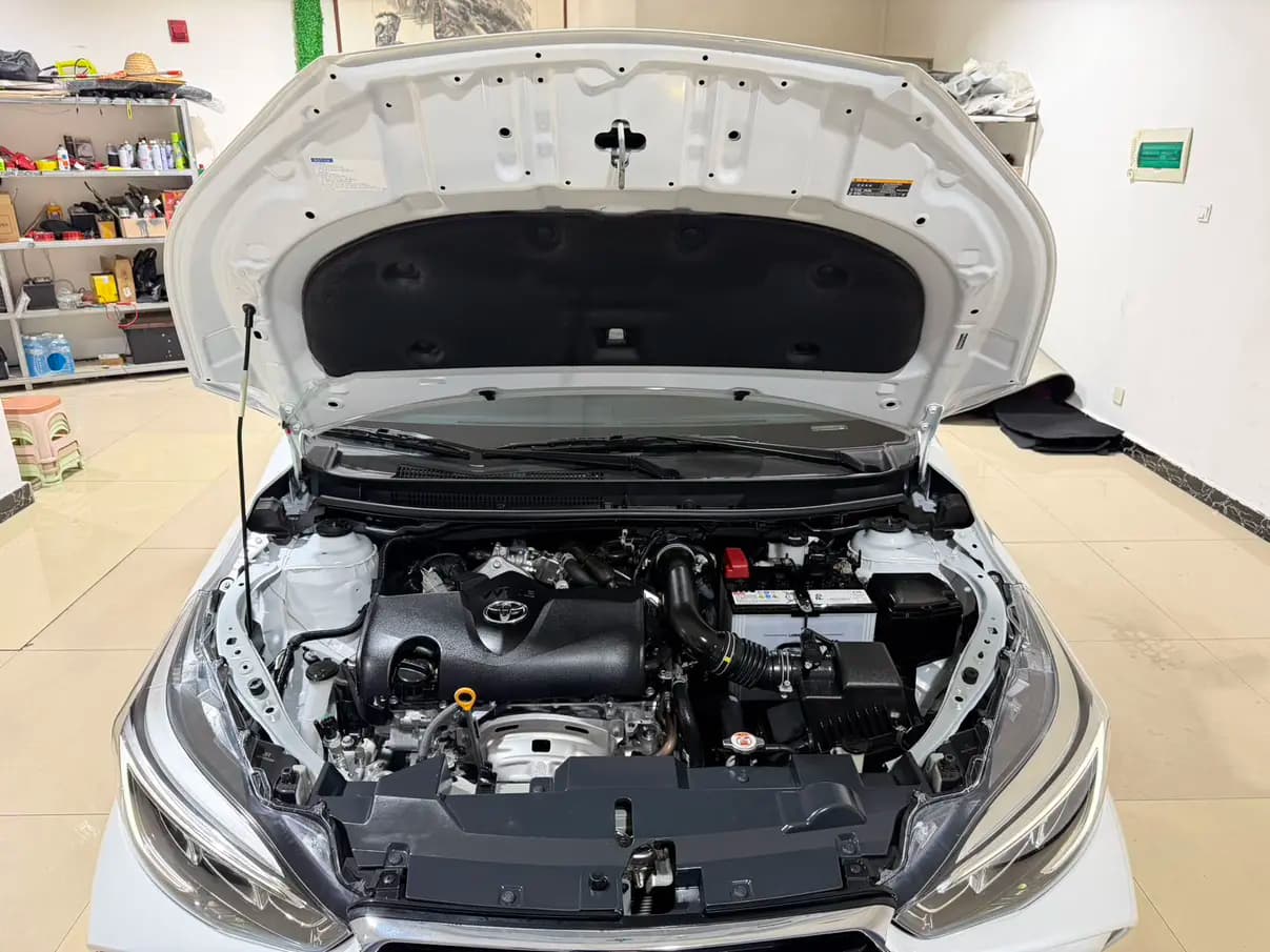 Toyota Yaris L 2022 г. 9010 км. — фото 8