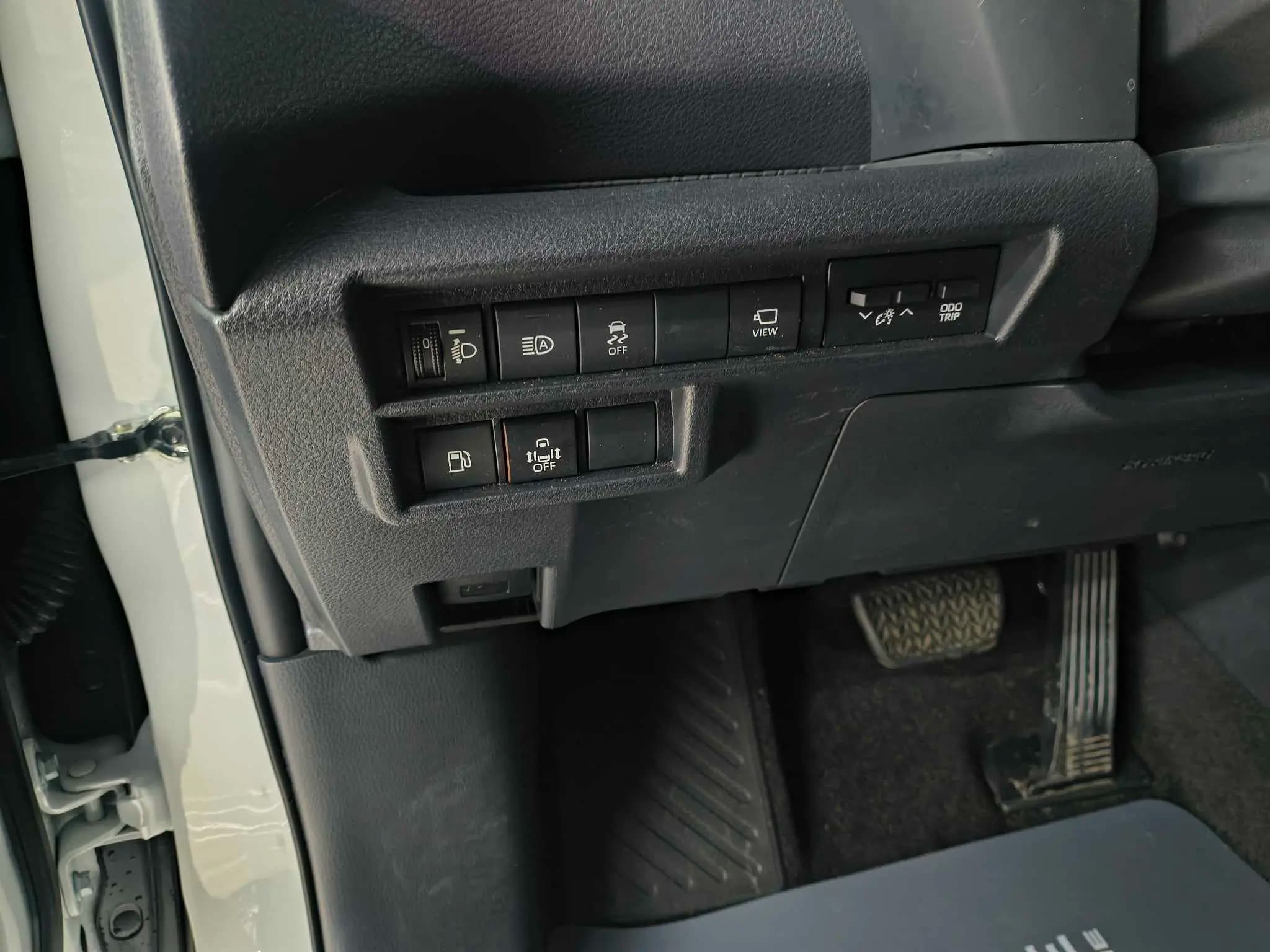 Toyota Granvia 2025 г. 13645 км. — фото 14