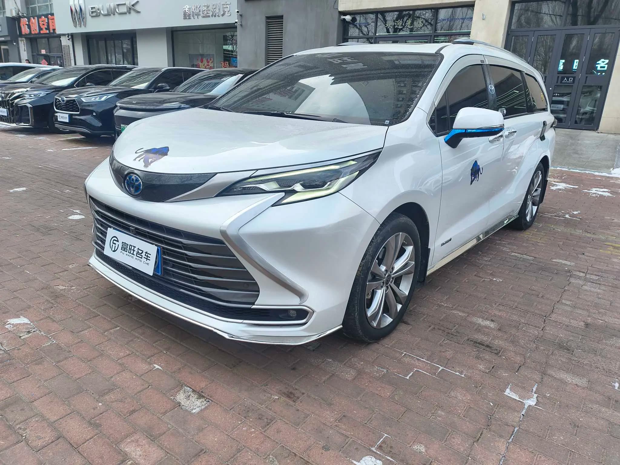 Toyota Sienna 2024 г. 20328 км.