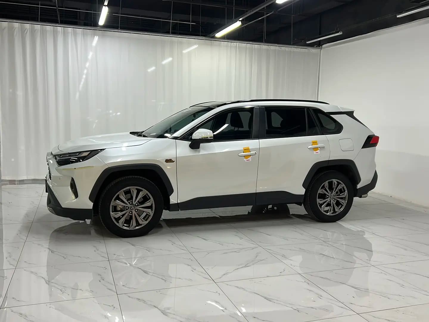 Toyota RAV4 2024 г. 17270 км. — фото 4