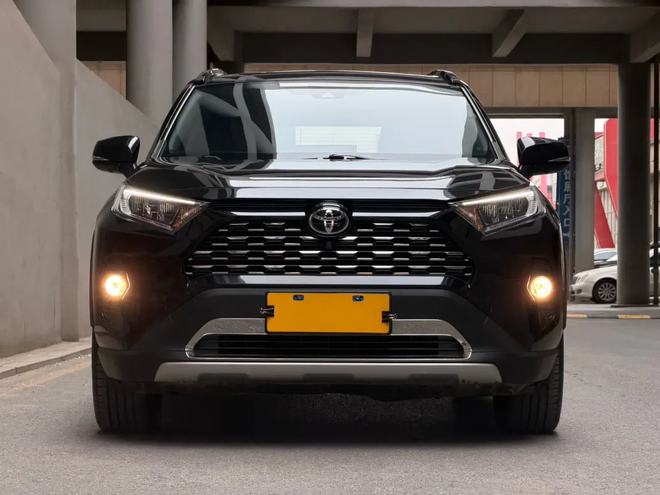 Toyota RAV4 2022 г. 30048 км. — фото 2