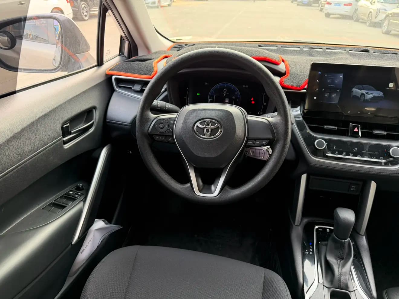 Toyota Frontlander 2024 г. 14335 км. — фото 12