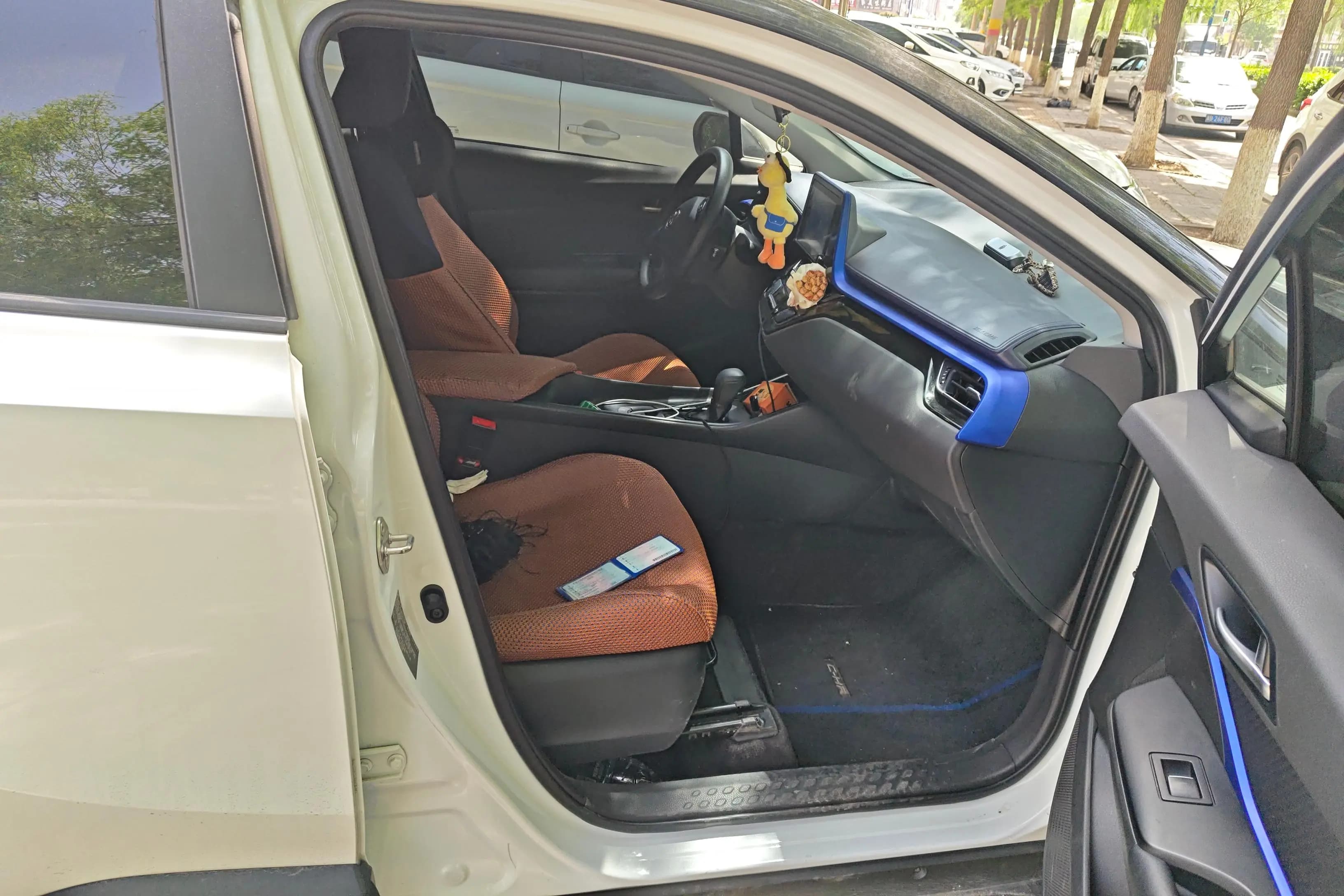 Toyota C-HR 2022 г. 33758 км. — фото 8