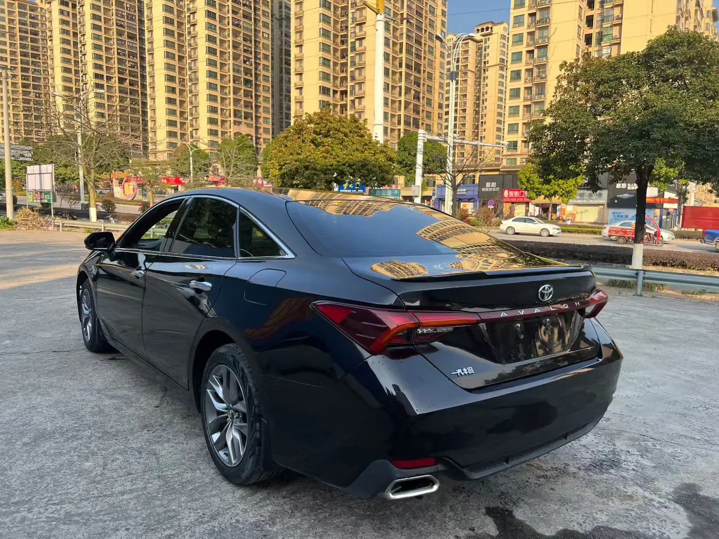 Toyota Avalon 2021 г. 97288 км. — фото 4