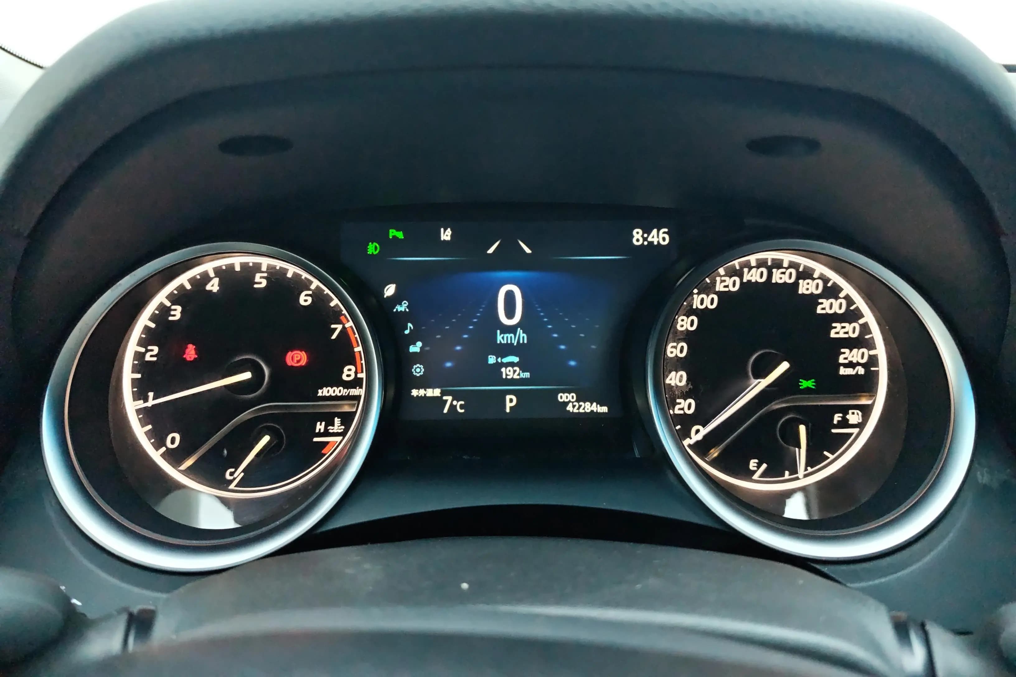 Toyota Camry 2022 г. 42320 км. — фото 14