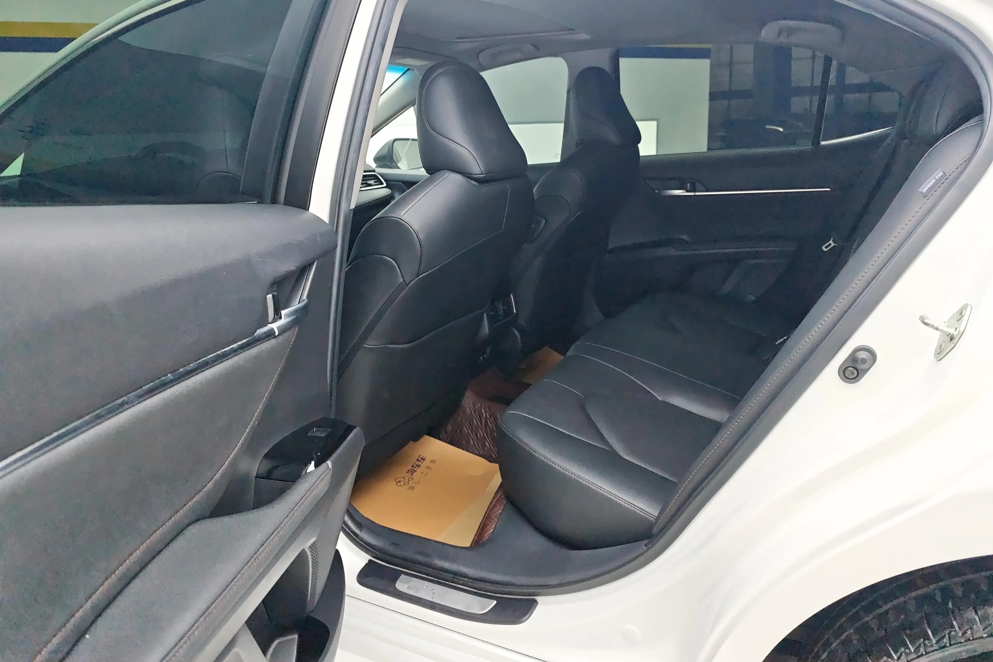Toyota Camry 2022 г. 42320 км. — фото 16