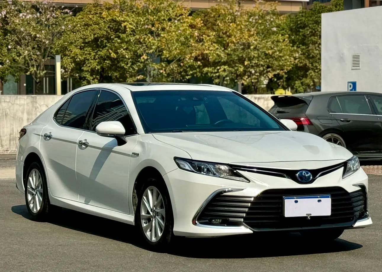 Toyota Camry 2023 г. 27021 км. — фото 3