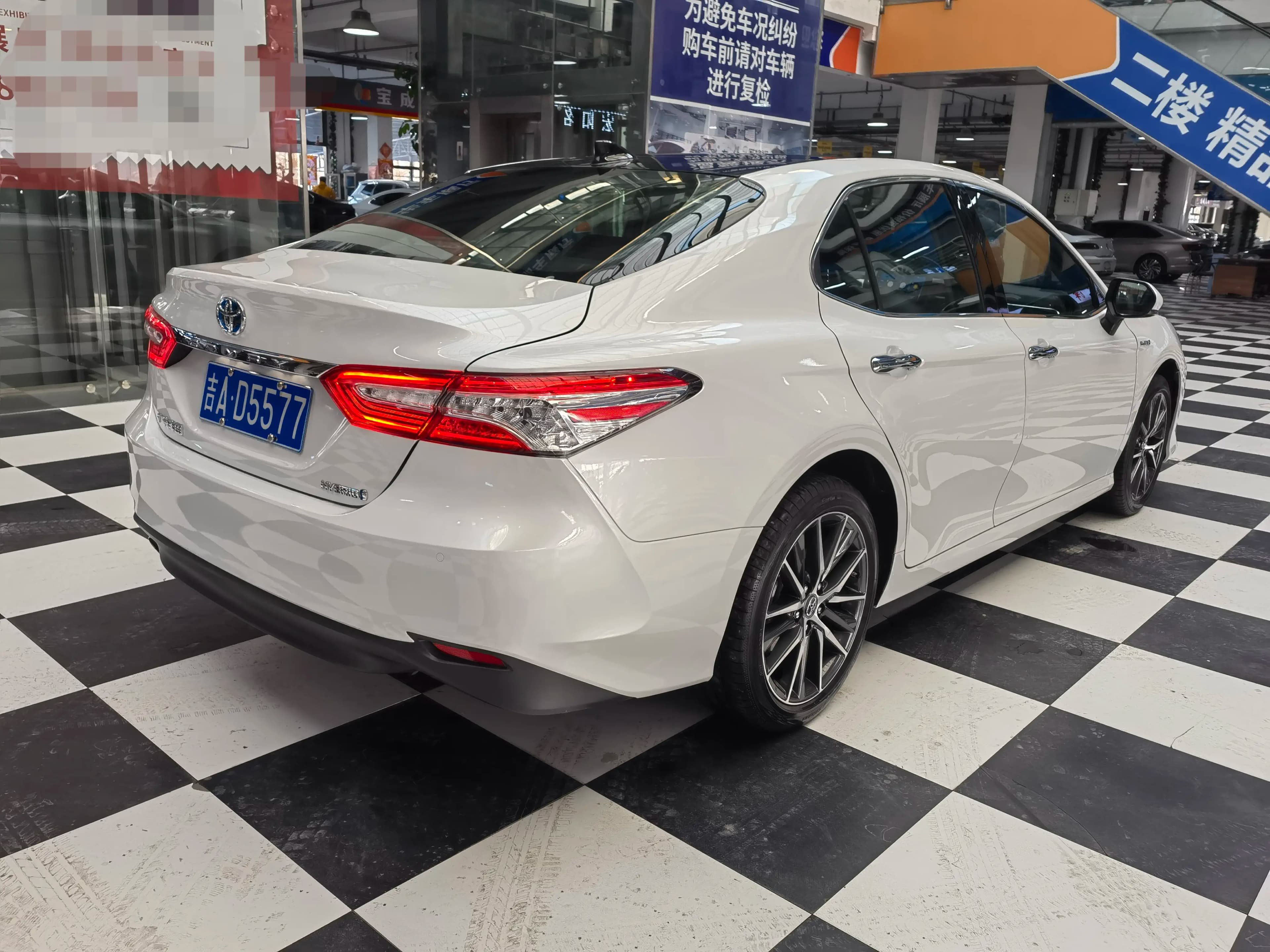 Toyota Camry 2022 г. 56025 км. — фото 6